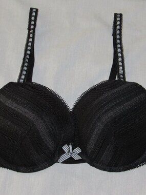 Victoria's Secret Push Up Black Mesh Stripe Bra sz 32DD